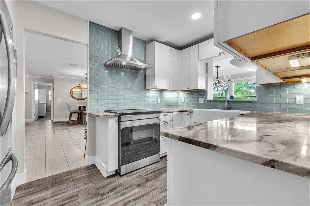 904 Inlet Circle Venice, FL 34285 - Photo 18 of 86