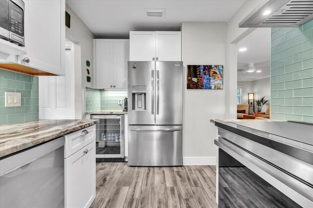 904 Inlet Circle Venice, FL 34285 - Photo 19 of 86