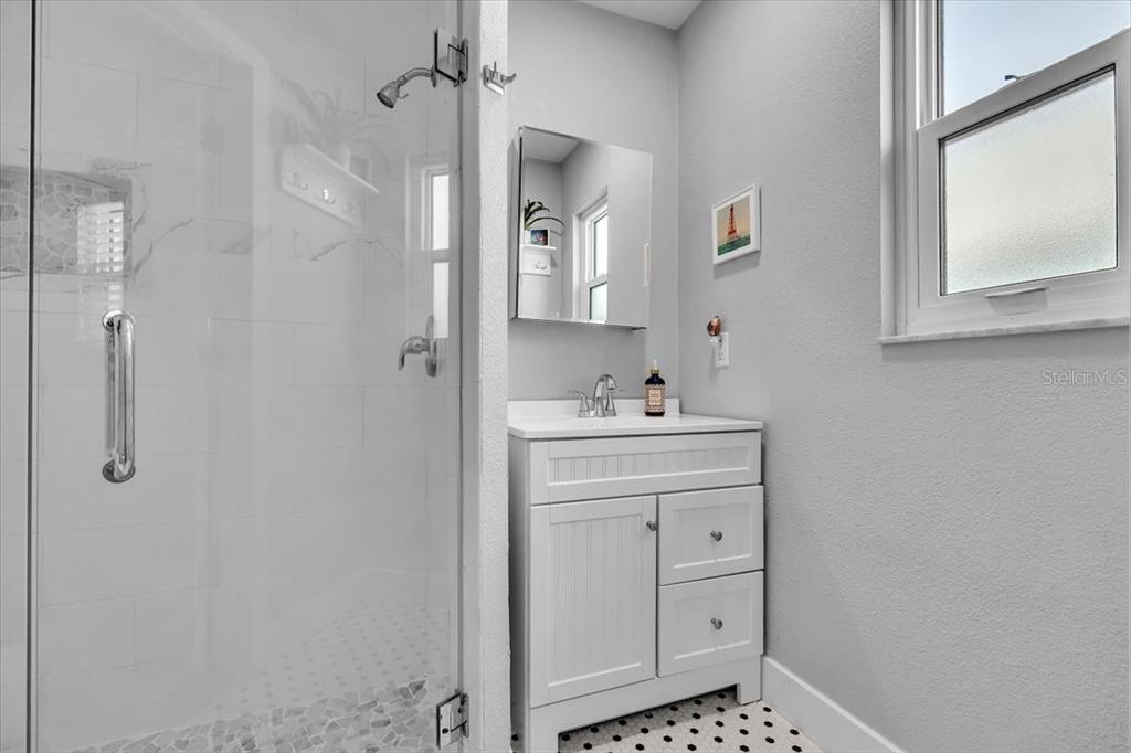 904 Inlet Circle Venice, FL 34285 - Photo 35 of 86