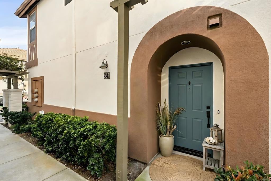 537 Sweet Pea Place Encinitas, CA 92024 - Photo 4 of 42