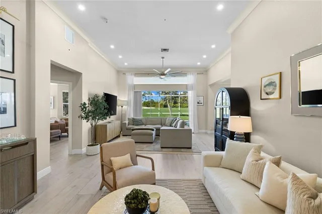 $1,150,000 | 1869 Pondside Lane, Naples, FL 34109