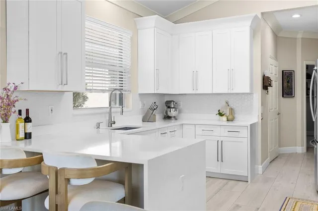 $1,150,000 | 1869 Pondside Lane, Naples, FL 34109