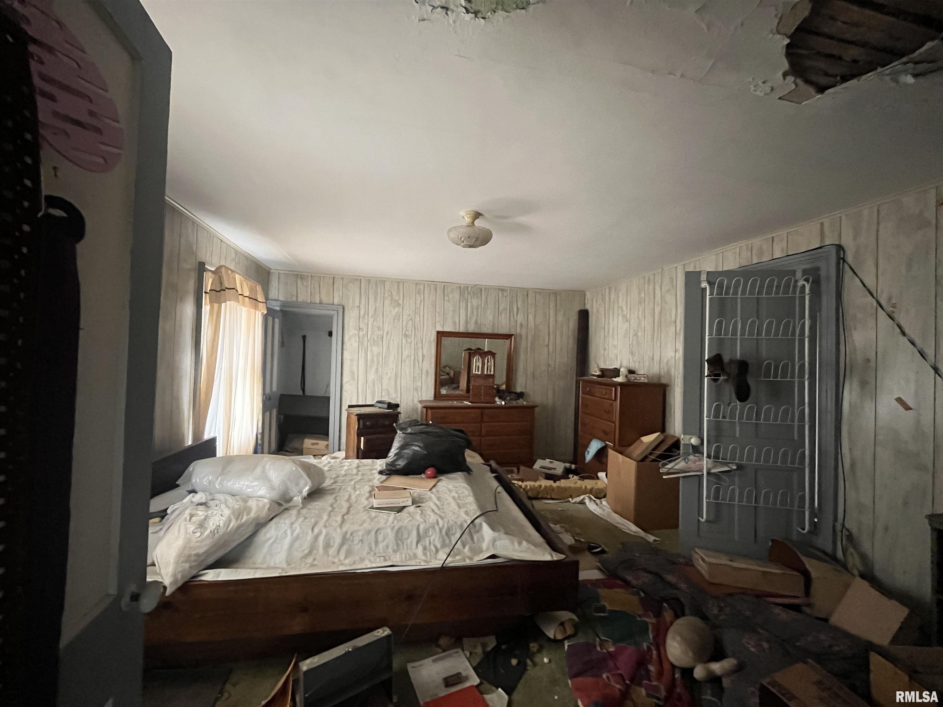 69 North Gold Street Farmington, IL 61531 - Photo 14 of 18