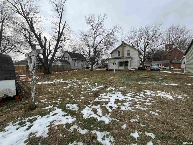 $19,900 | 69 North Gold Street, Farmington, IL 61531