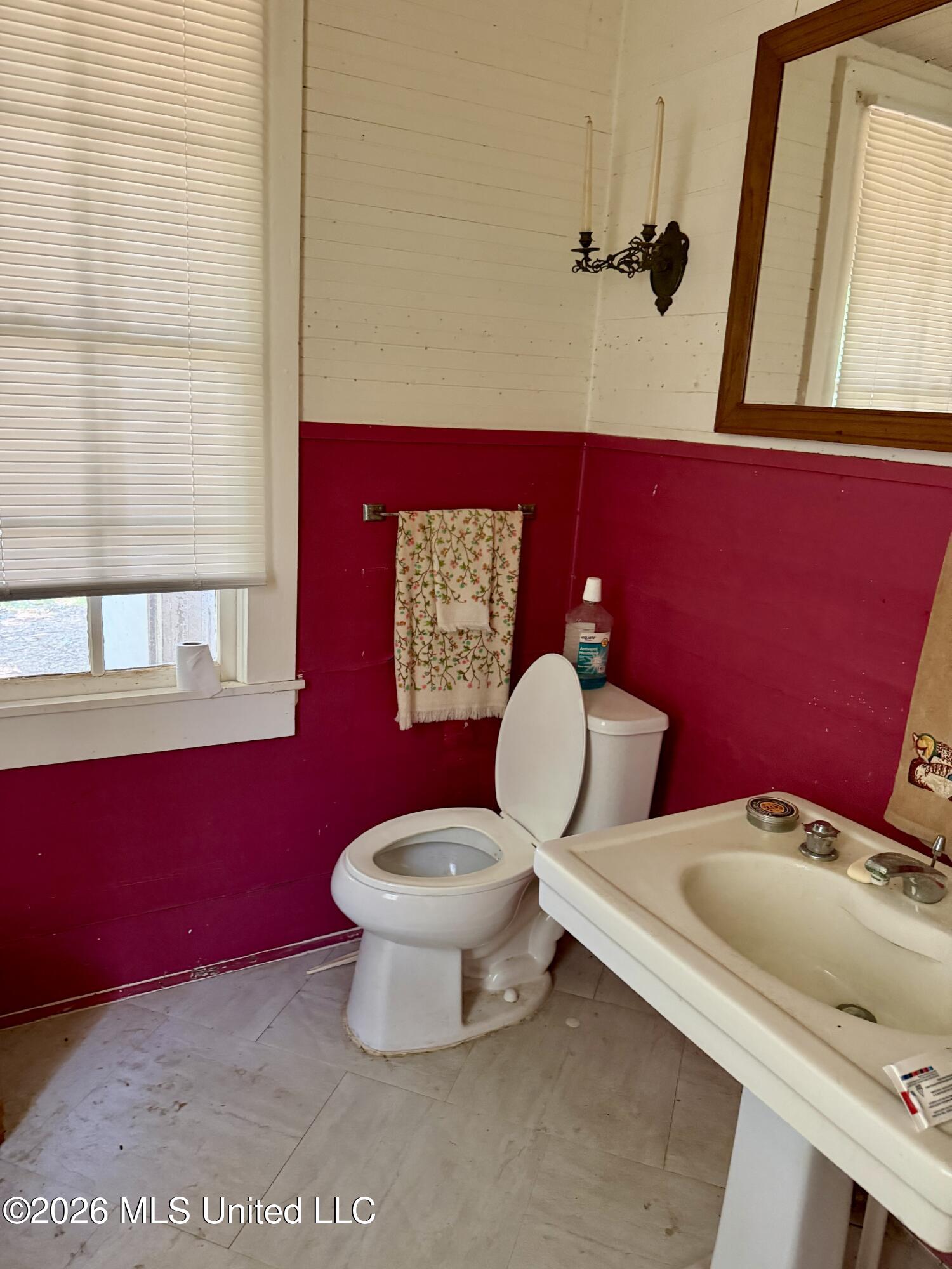 105 Church Street Senatobia, MS 38668 - Photo 21 of 27 IMG_3712