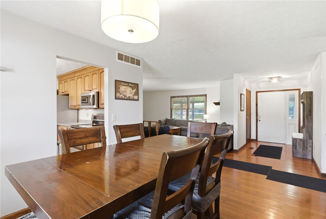 2395 Clark Run Road Xenia, OH 45385 - Photo 15 of 74