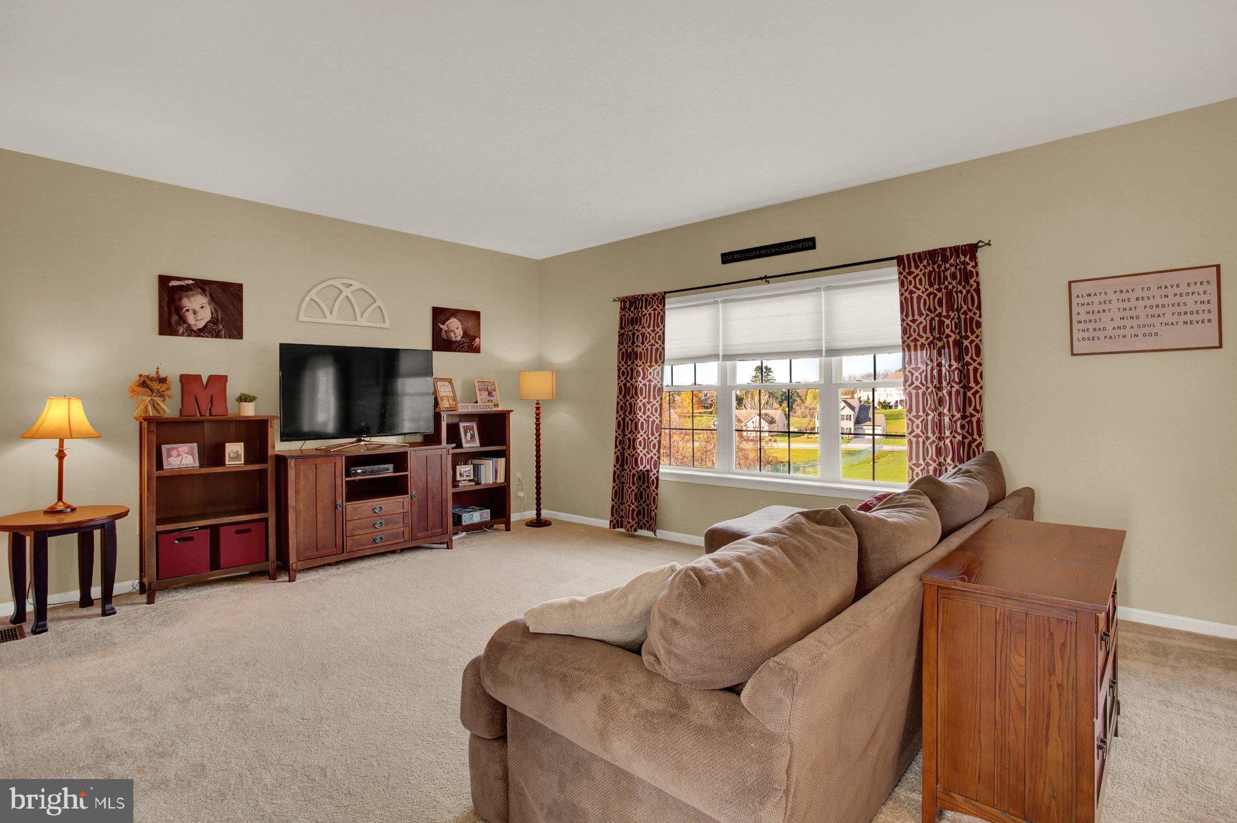 667 Cockley Road Harrisburg, PA 17111 - Photo 12 of 37 Gallery Image 12