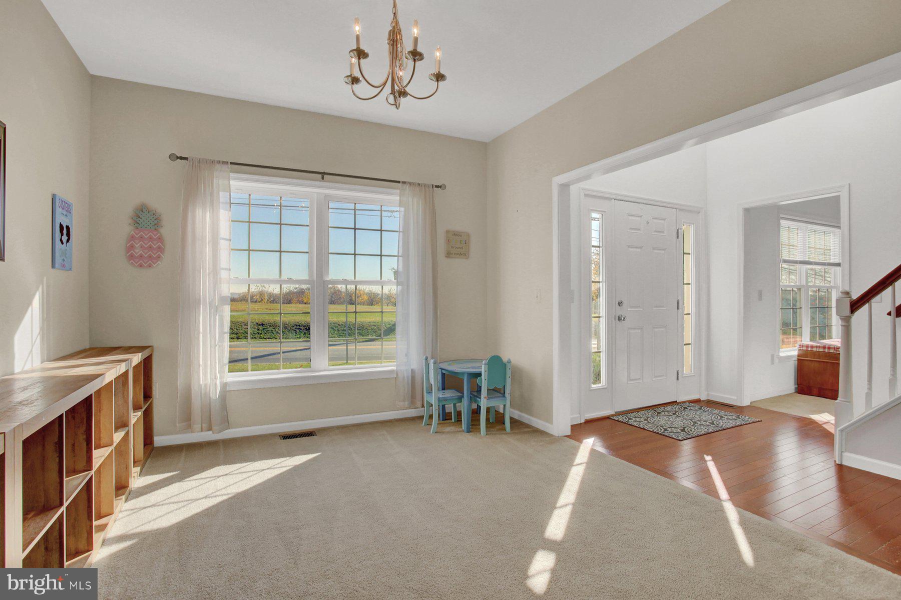667 Cockley Road Harrisburg, PA 17111 - Photo 7 of 37 Gallery Image 7