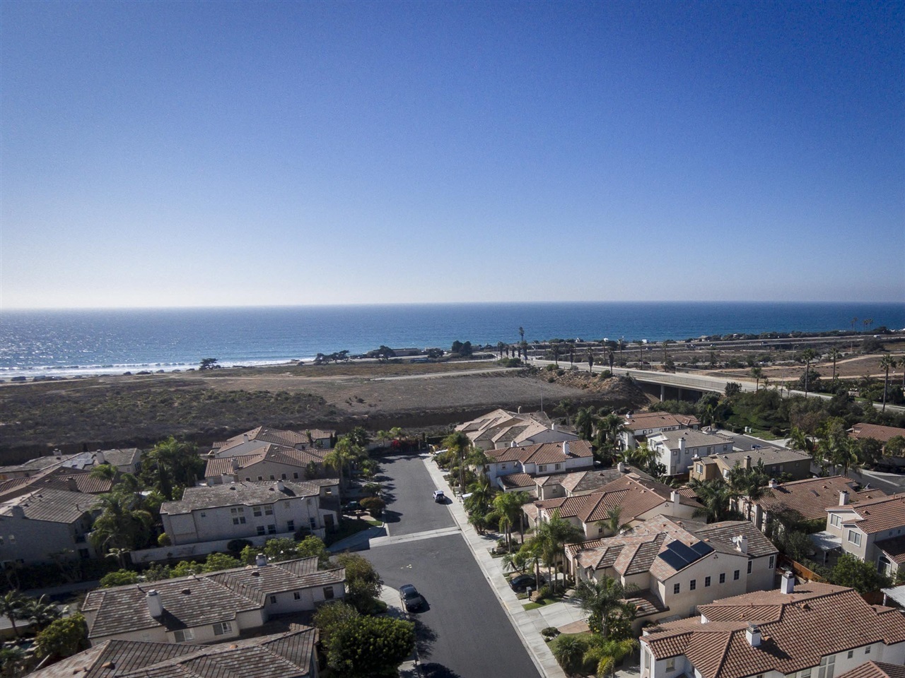 520 Rudder Avenue Carlsbad, CA 92011 - Photo 2 of 25