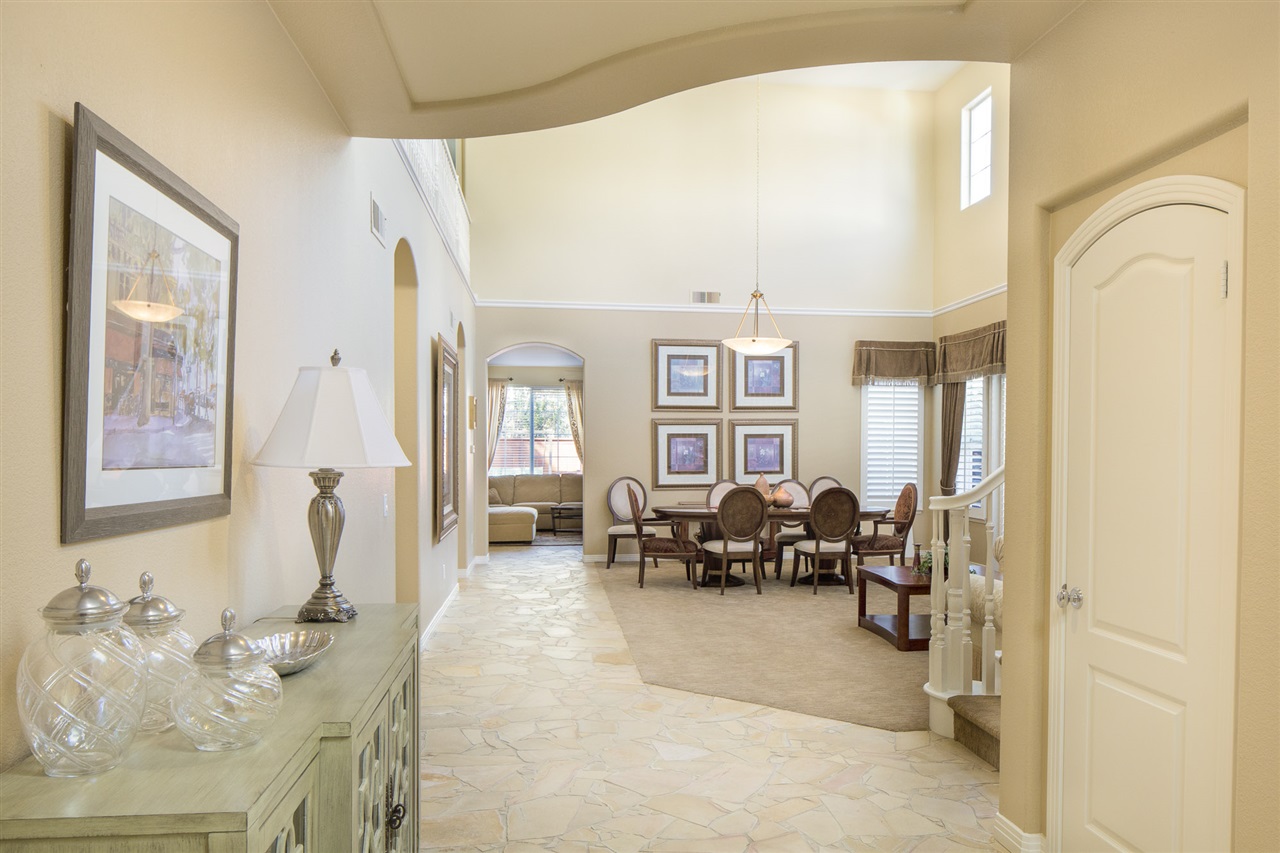 520 Rudder Avenue Carlsbad, CA 92011 - Photo 4 of 25
