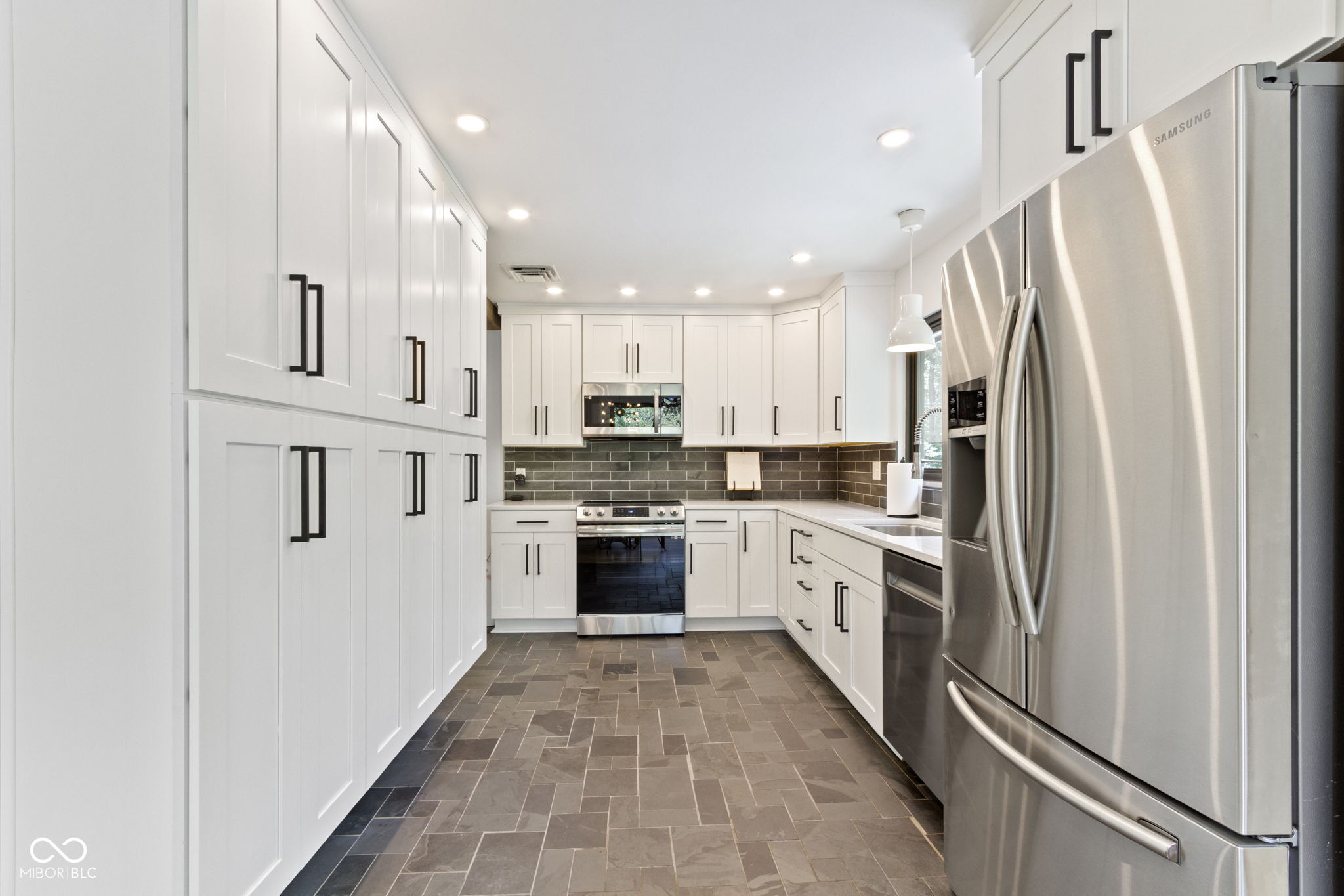 32 Circle Drive Carmel, IN 46032 - Photo 22 of 69