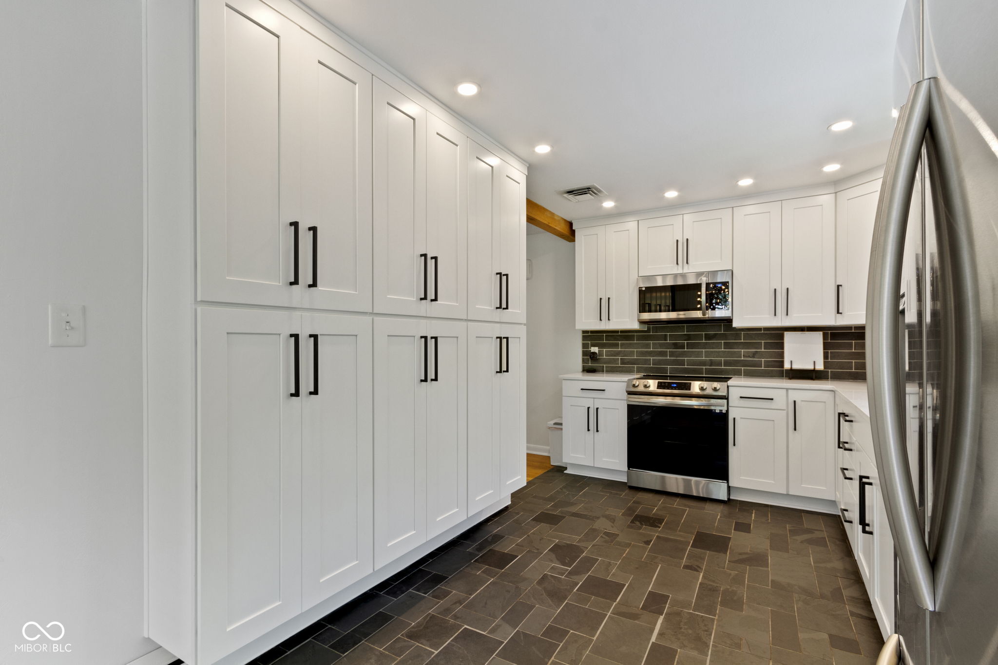 32 Circle Drive Carmel, IN 46032 - Photo 23 of 69