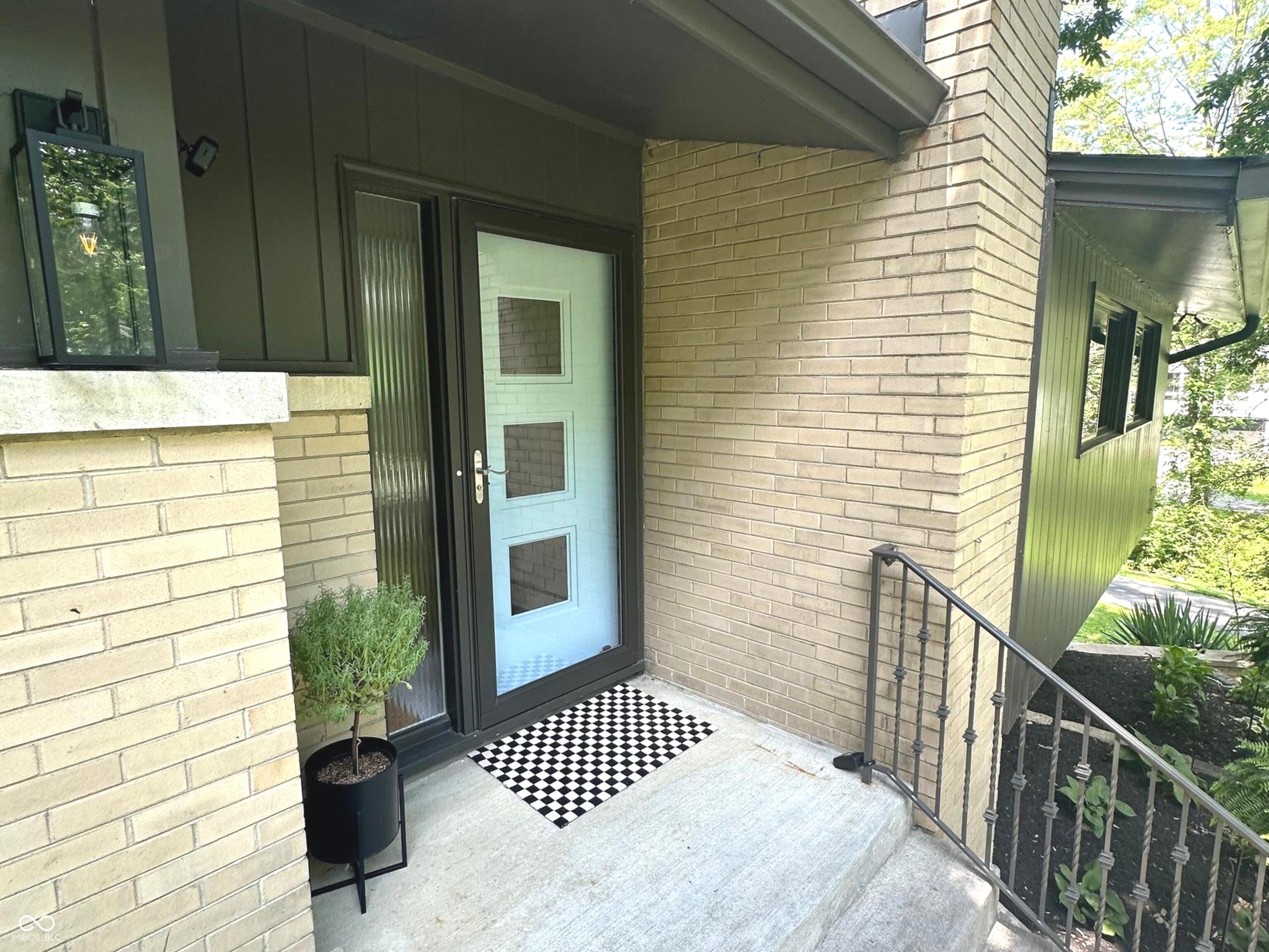 32 Circle Drive Carmel, IN 46032 - Photo 9 of 69