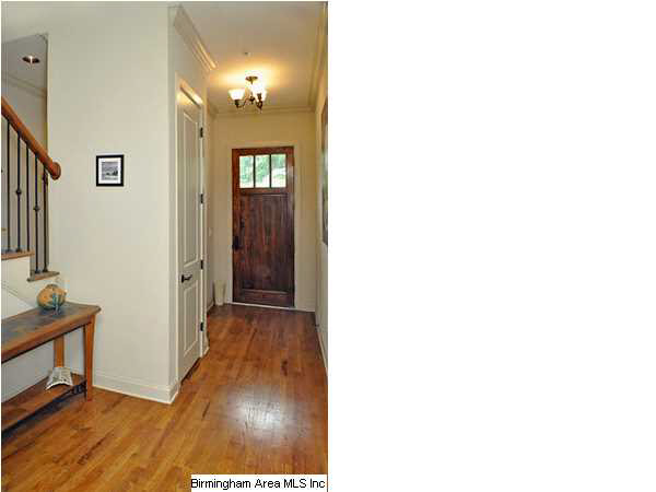 2061 Lancaster Road, Unit 2061 Homewood, AL 35209 - Photo 4 of 23