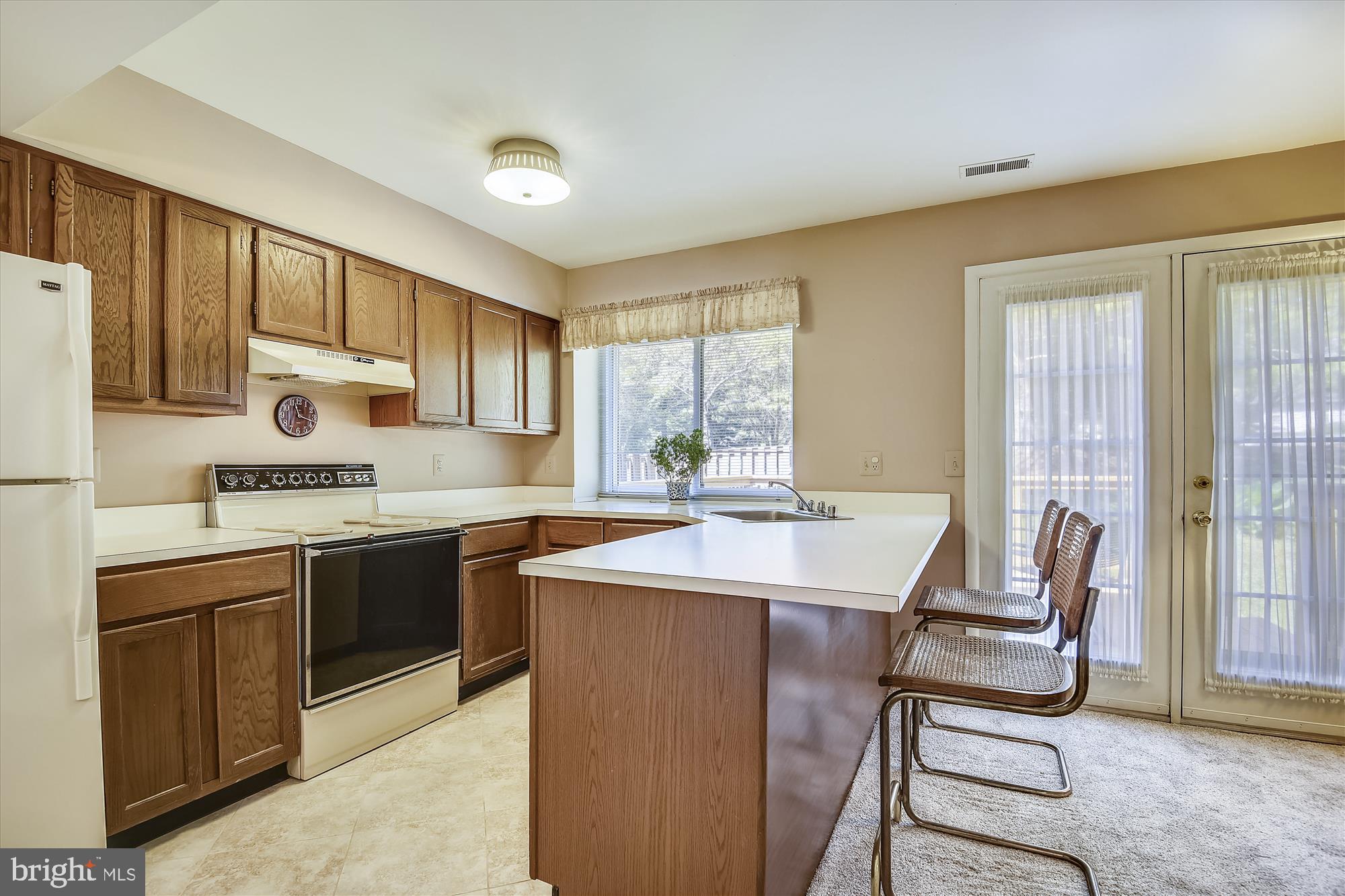 6334 Red Haven Road Columbia, MD 21045 - Photo 9 of 30 Kitchen