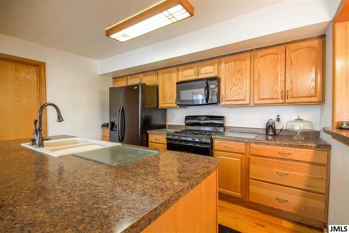 2450 West Kimmel Road Jackson, MI 49201 - Photo 12 of 30 Photo 12