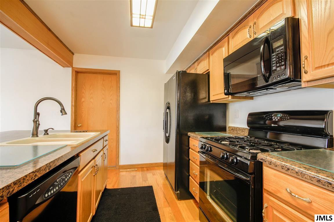 2450 West Kimmel Road Jackson, MI 49201 - Photo 13 of 30 Photo 13