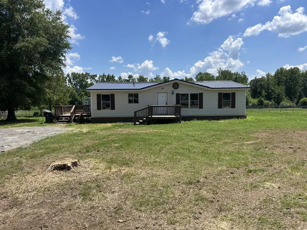 $199,990 | 21 Country Drive, Fayetteville, TN 37334