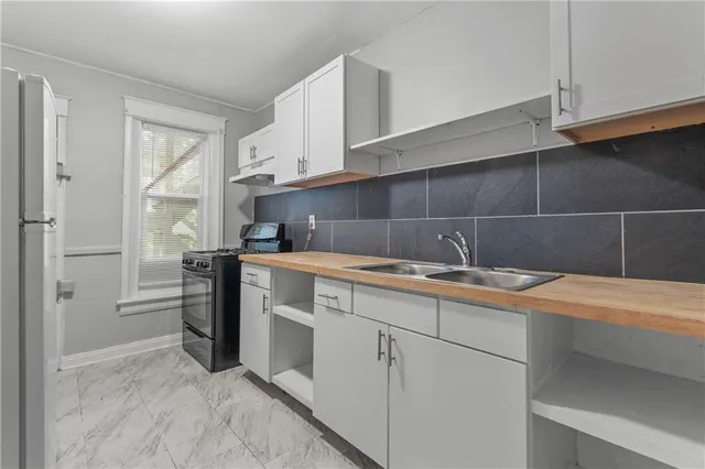 $378,000 | 3919-3921 Norledge Avenue, Kansas City, MO 64123