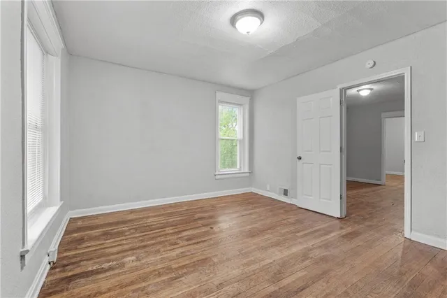 $378,000 | 3919-3921 Norledge Avenue, Kansas City, MO 64123