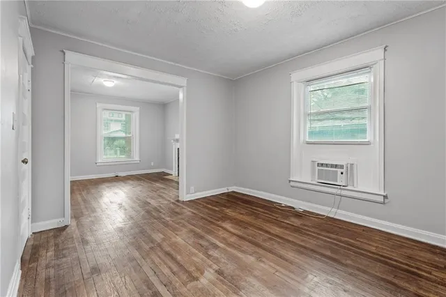 $378,000 | 3919-3921 Norledge Avenue, Kansas City, MO 64123