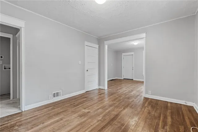 $378,000 | 3919-3921 Norledge Avenue, Kansas City, MO 64123