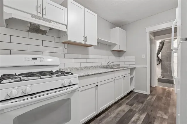 $378,000 | 3919-3921 Norledge Avenue, Kansas City, MO 64123