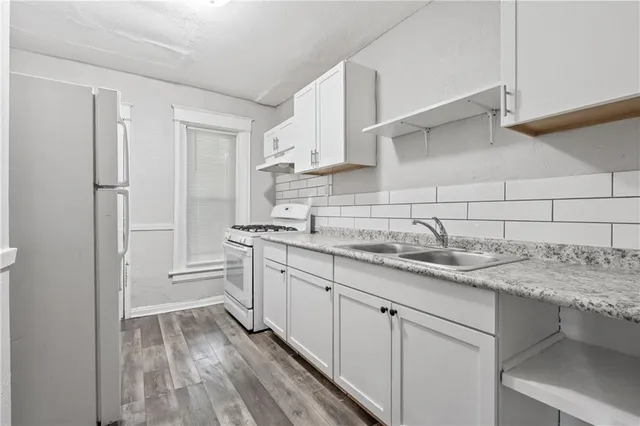 $378,000 | 3919-3921 Norledge Avenue, Kansas City, MO 64123