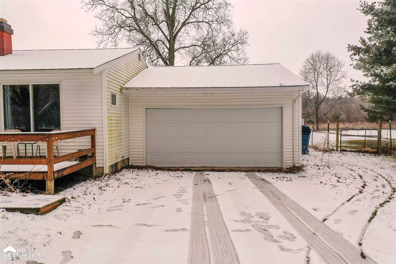 7221 North Nichols Road Flushing, MI 48433 - Photo 46 of 64 50067418-50.JPG