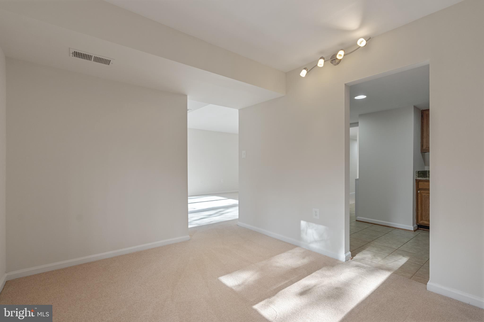 1419 Northgate Square, Unit 12B Reston, VA 20190 - Photo 10 of 23