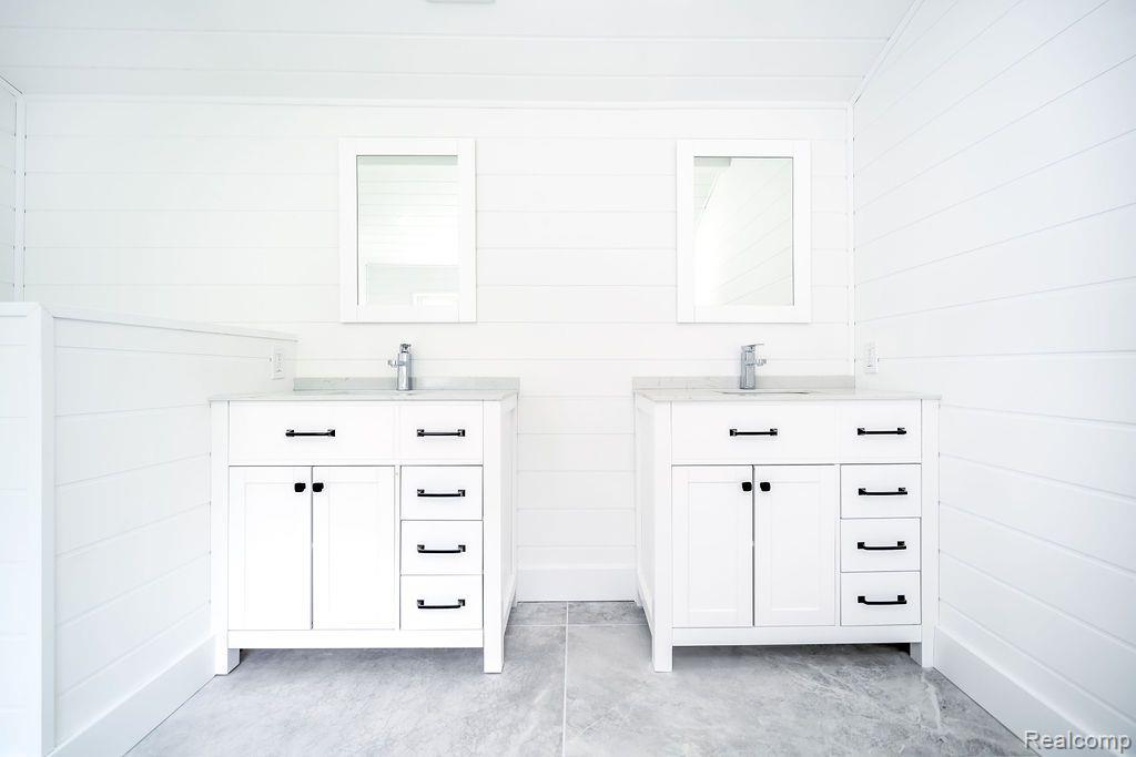 1888 Sheffield Road Birmingham, MI 48009 - Photo 22 of 25 Gallery Image 22