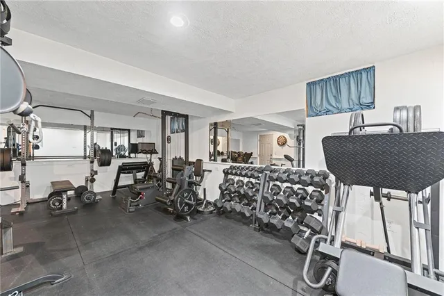 $272,500 | 6955 North Liberty Street, Kansas City, MO 64118