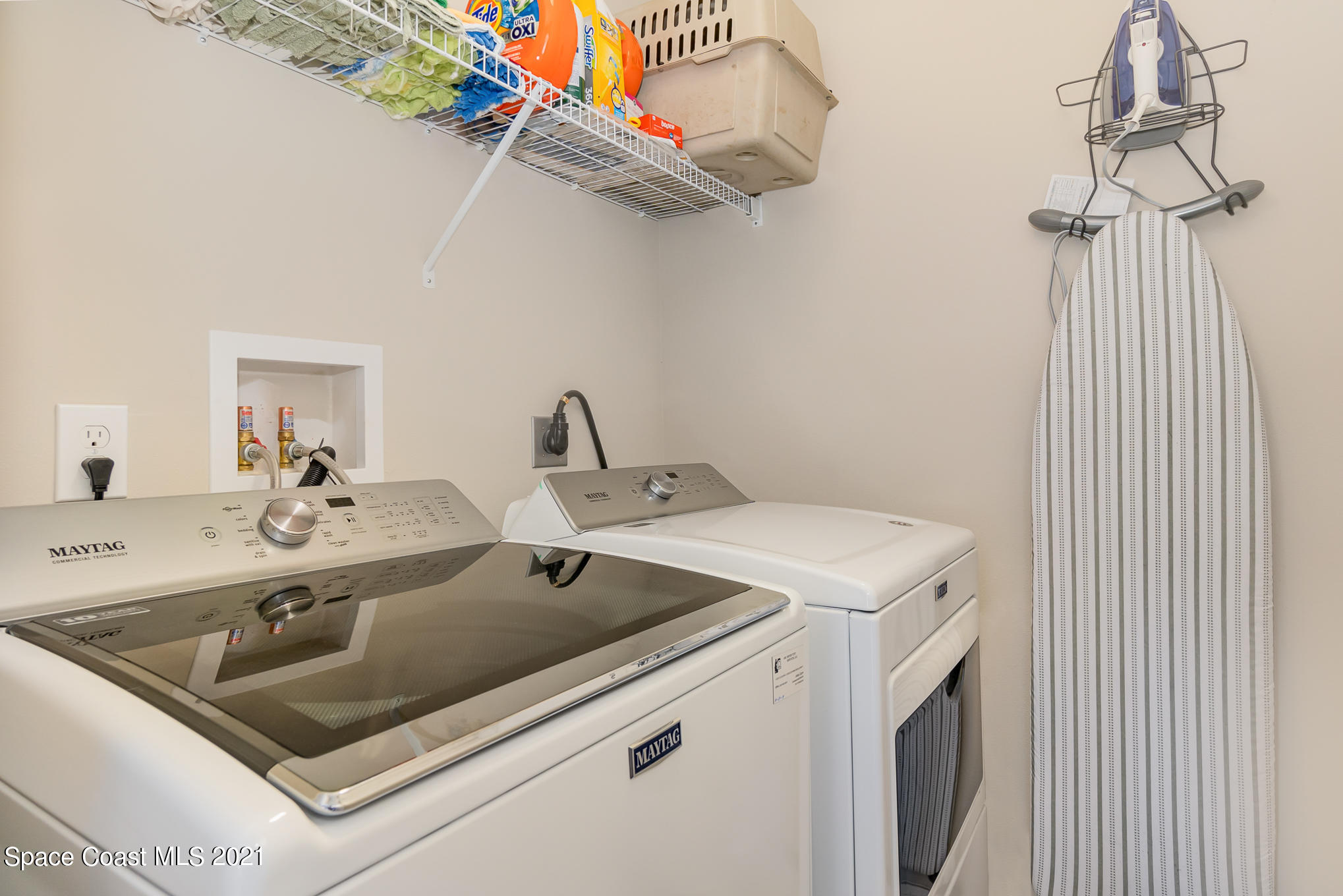 1420 Lara Circle, Unit 101 Rockledge, FL 32955 - Photo 19 of 28 Laundry Room