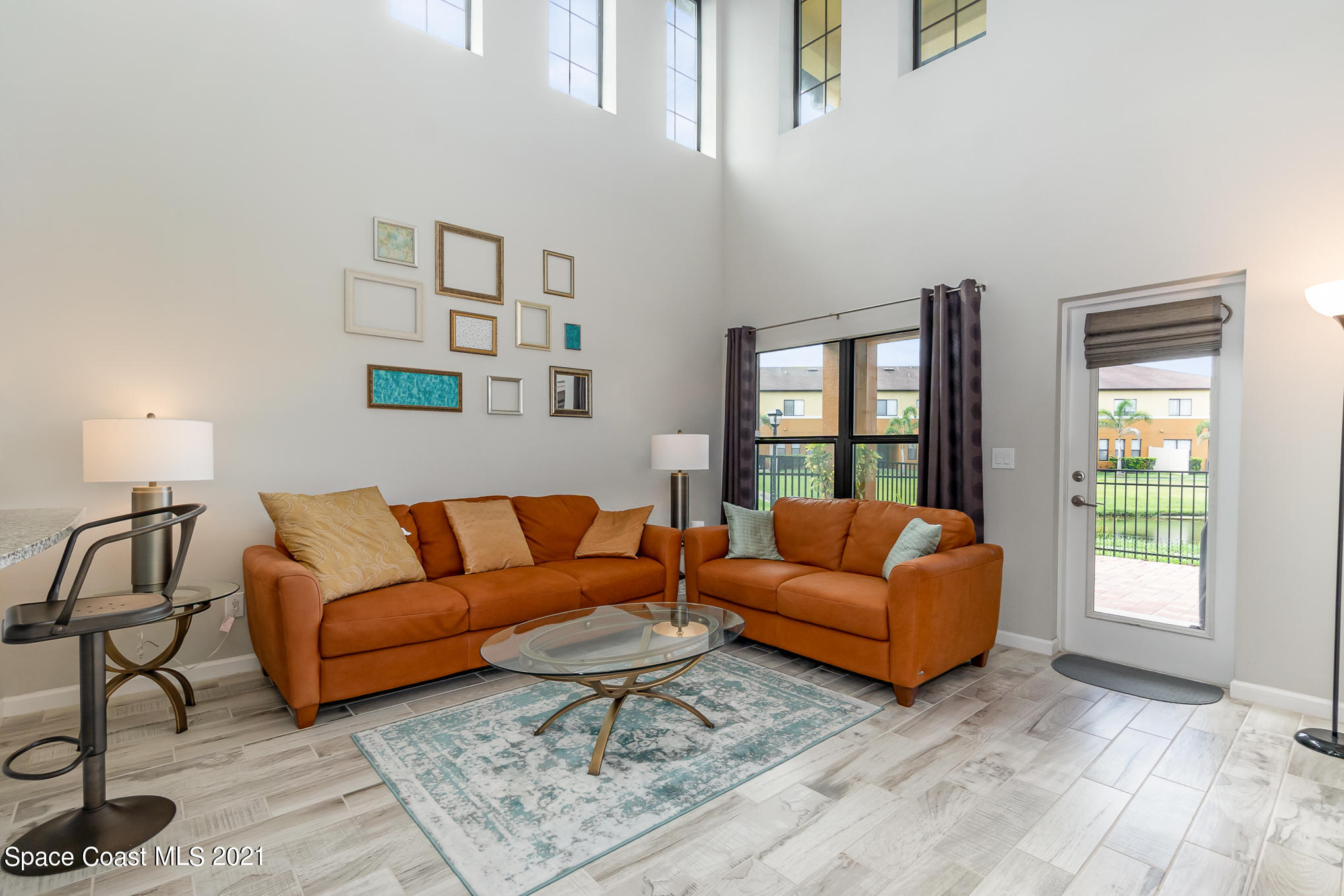 1420 Lara Circle, Unit 101 Rockledge, FL 32955 - Photo 4 of 28 Living Room