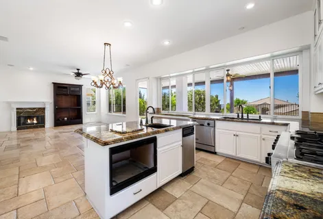 $1,075,000 | 13435 Canyon Crest Road, Yucaipa, CA 92399