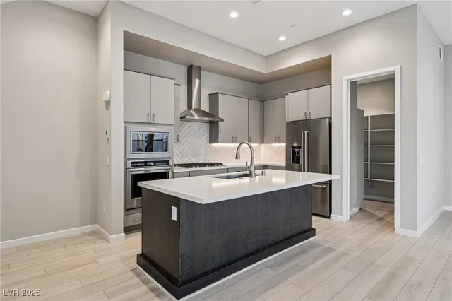 $699,000 | 2509 Silent Vw Avenue, Henderson, NV 89044