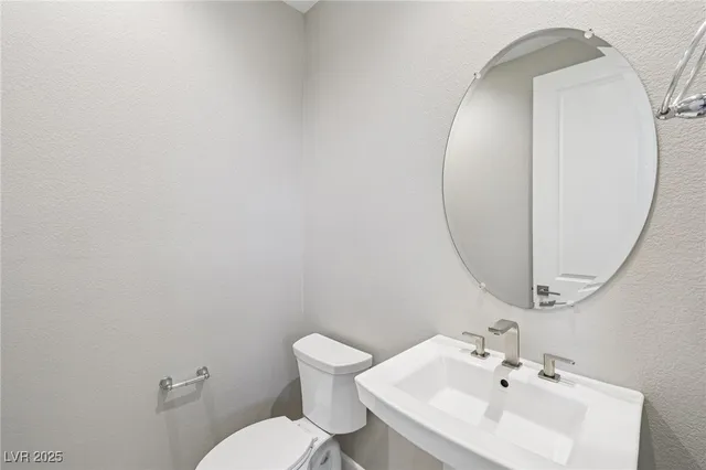 $699,000 | 2509 Silent Vw Avenue, Henderson, NV 89044