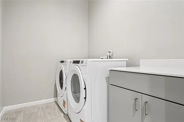 $699,000 | 2509 Silent Vw Avenue, Henderson, NV 89044