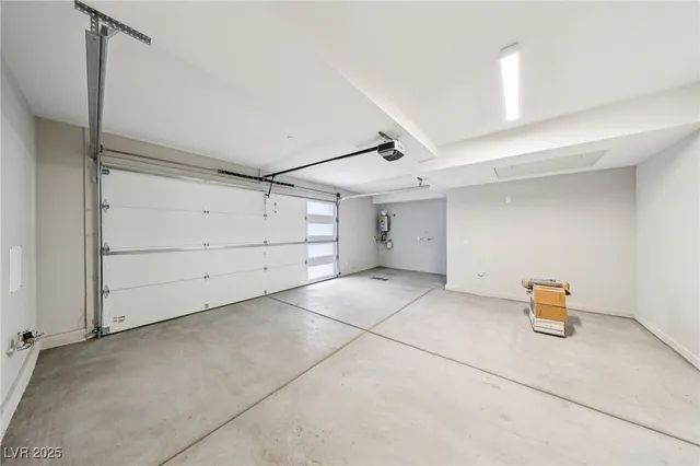 $699,000 | 2509 Silent Vw Avenue, Henderson, NV 89044