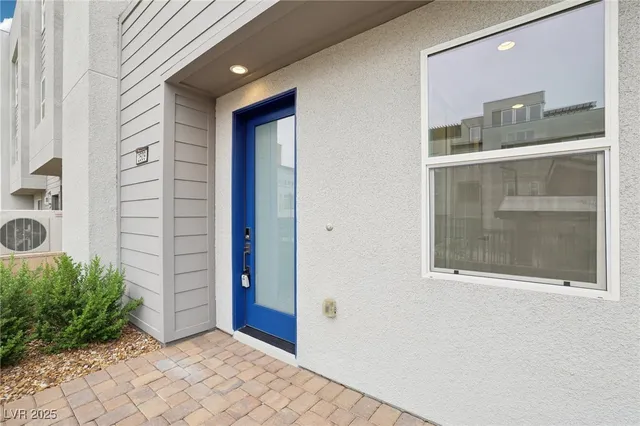 $699,000 | 2509 Silent Vw Avenue, Henderson, NV 89044