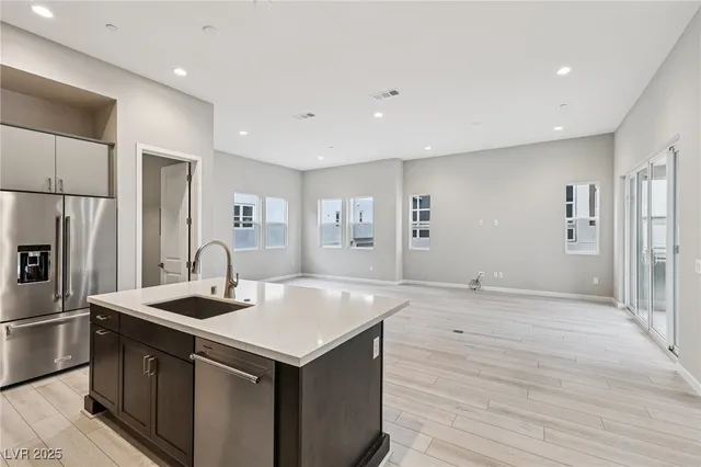 $699,000 | 2509 Silent Vw Avenue, Henderson, NV 89044