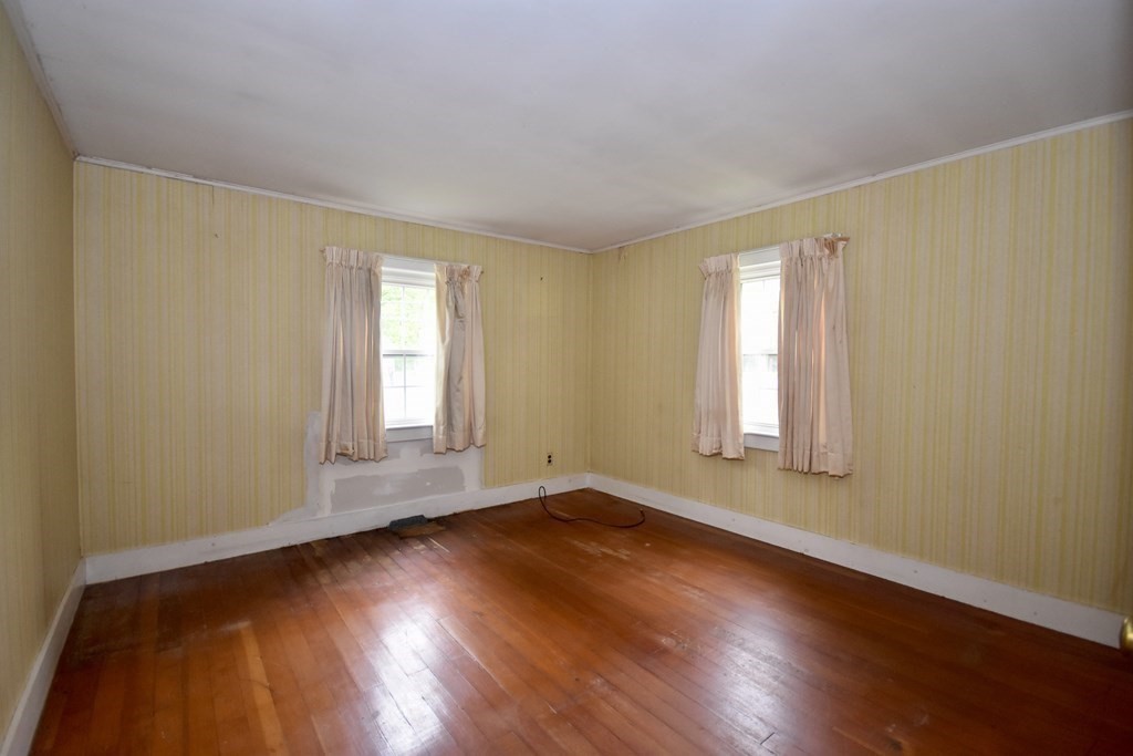 356 Marion Road Wareham, MA 02571 - Photo 18 of 29 Gallery Image 18