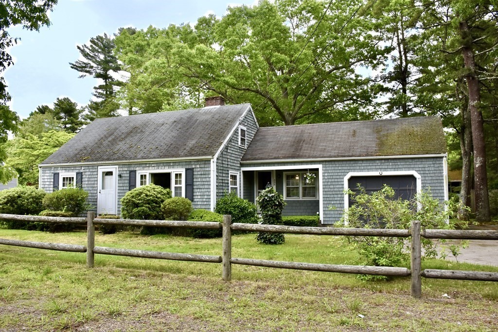 356 Marion Road Wareham, MA 02571 - Photo 2 of 29 Gallery Image 2