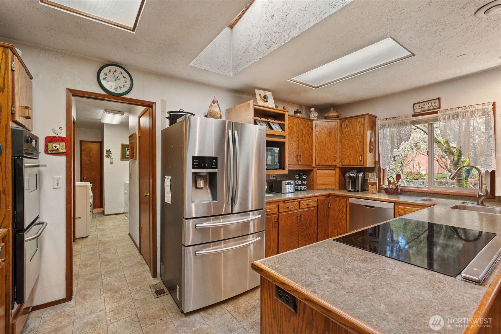 1515 Seminary Hill Road Centralia, WA 98531 - Photo 9 of 40