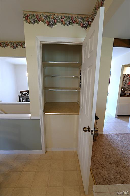 817 Green Ridge Lane St. Peters, MO 63376 - Photo 8 of 31