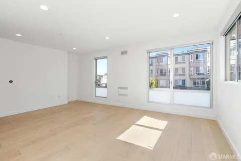 $1,375,000 | 1 Stanyan Street, Unit 24, San Francisco, CA 94118