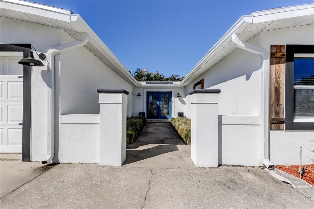 3936 East Eden Roc Circle Tampa, FL 33634 - Photo 66 of 68 a view of a garage