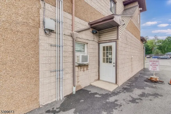 $1,650 | 52 Hampton House Road, Newton, NJ 07860