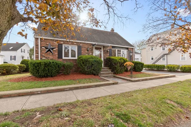 $625,000 | 25 Northend Street, Peabody, MA 01960