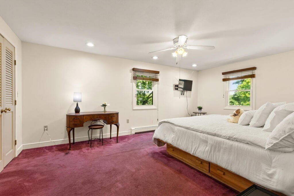 116 Parkview Road Waltham, MA 02452 - Photo 20 of 33 Gallery Image 20